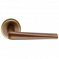 Дверная ручка на розетке Robotre CD.91.BR Colombo