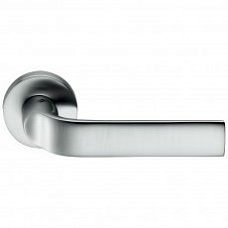 Дверная ручка на розетке Meta KG.11.CM Colombo