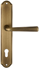 Дверная ручка Extreza "SANDRO" (Сандро) 332 на планке PL01 матовая бронза F03 под цилиндровый механизм CYL