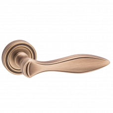 Дверная ручка на розетке Nicole 1377/261 F43 Fimet