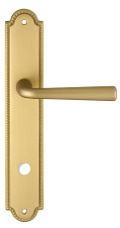 Дверная ручка Extreza "SANDRO" (Сандро) 332 на планке PL03 матовая латунь F02 под фиксатор WC